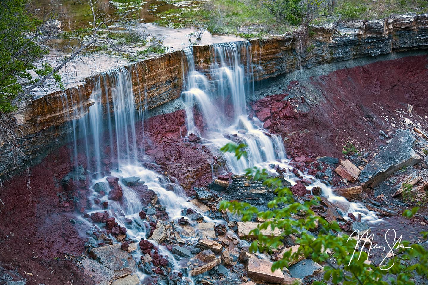 Cowley Lake Waterfall - Cowley State Fishing Lake, Kansas