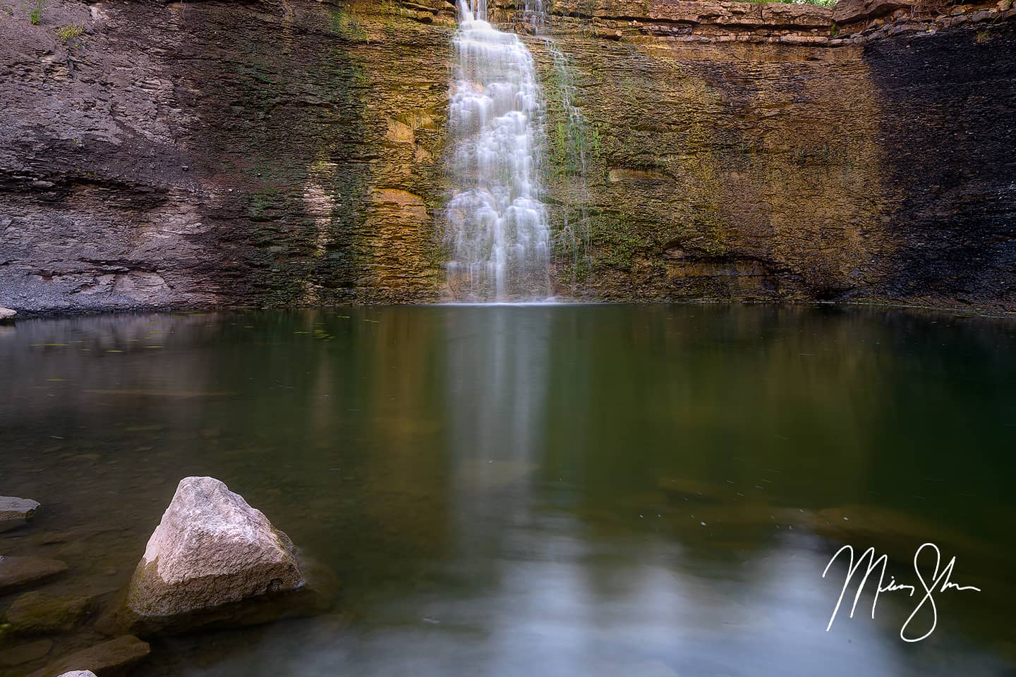 Dreamy Bourbon Falls - Elsmore, KS