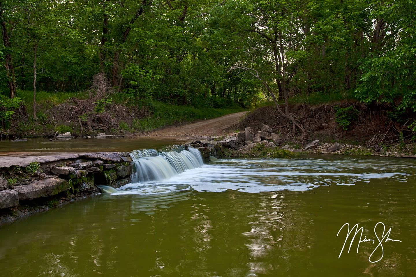 Falls Over Tawakoni Road - Tawakoni Rd, Benton, Kansas