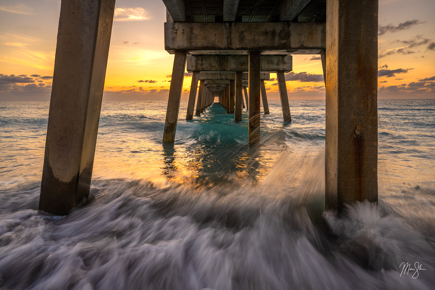 Jupiter Rising - Juno Beach Pier, Jupiter Rising