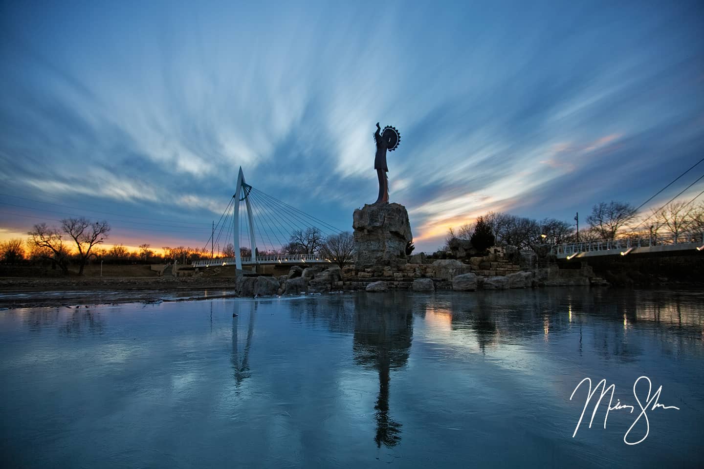 Keeper of the Clouds - Keeper of the Plains, Wichita, Kansas