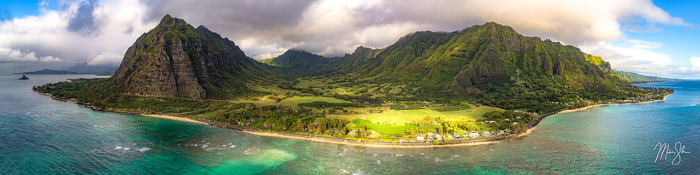 Kualoa Valley Panorama - Kualoa Mountains, Oahu, Hawaii