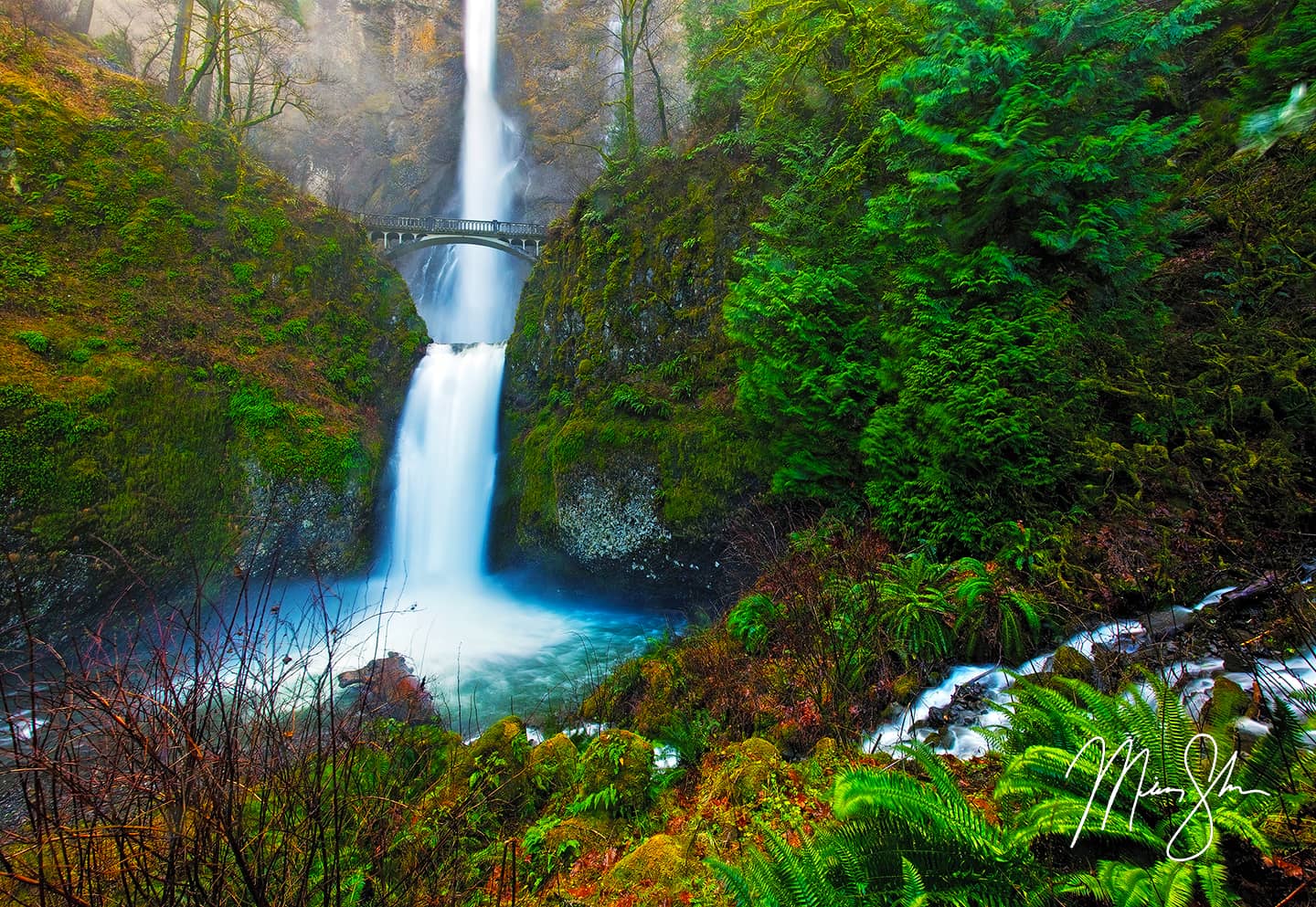 Legend of Multnomah Falls - Columbia River Gorge, Oregon