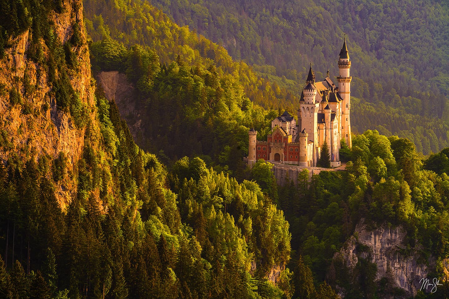 Magical Neuschwanstein Castle - Neuschwanstein Castle, Bavaria, Germany