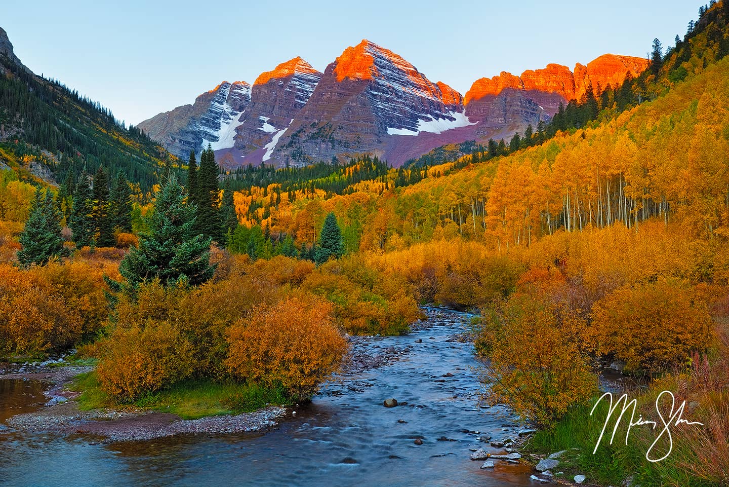 Maroon Bells Autumn Alpineglow - Maroon Bells, Aspen, Colorado