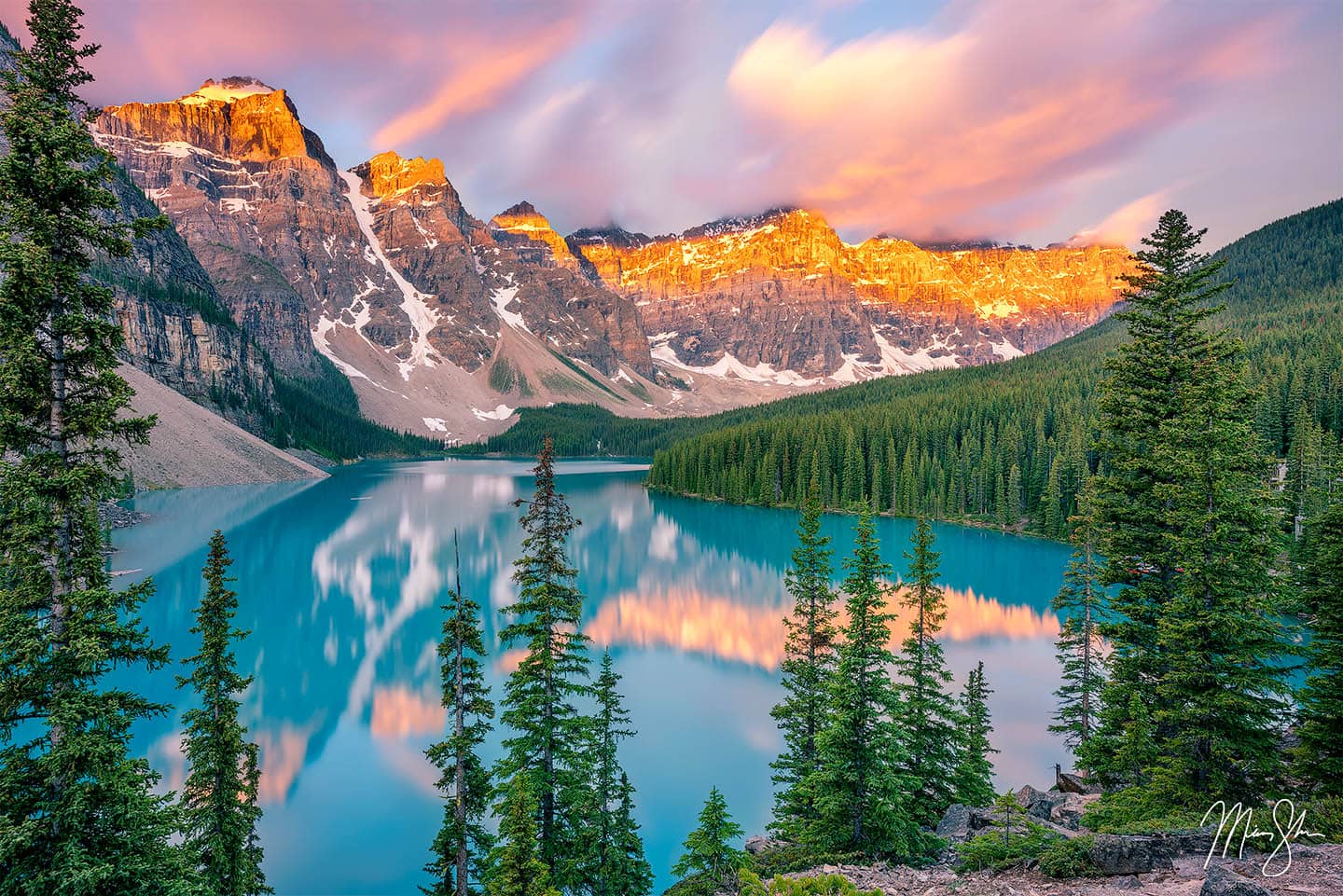 Brilliant sunrise light at Canada's Moraine Lake in Banff National Park