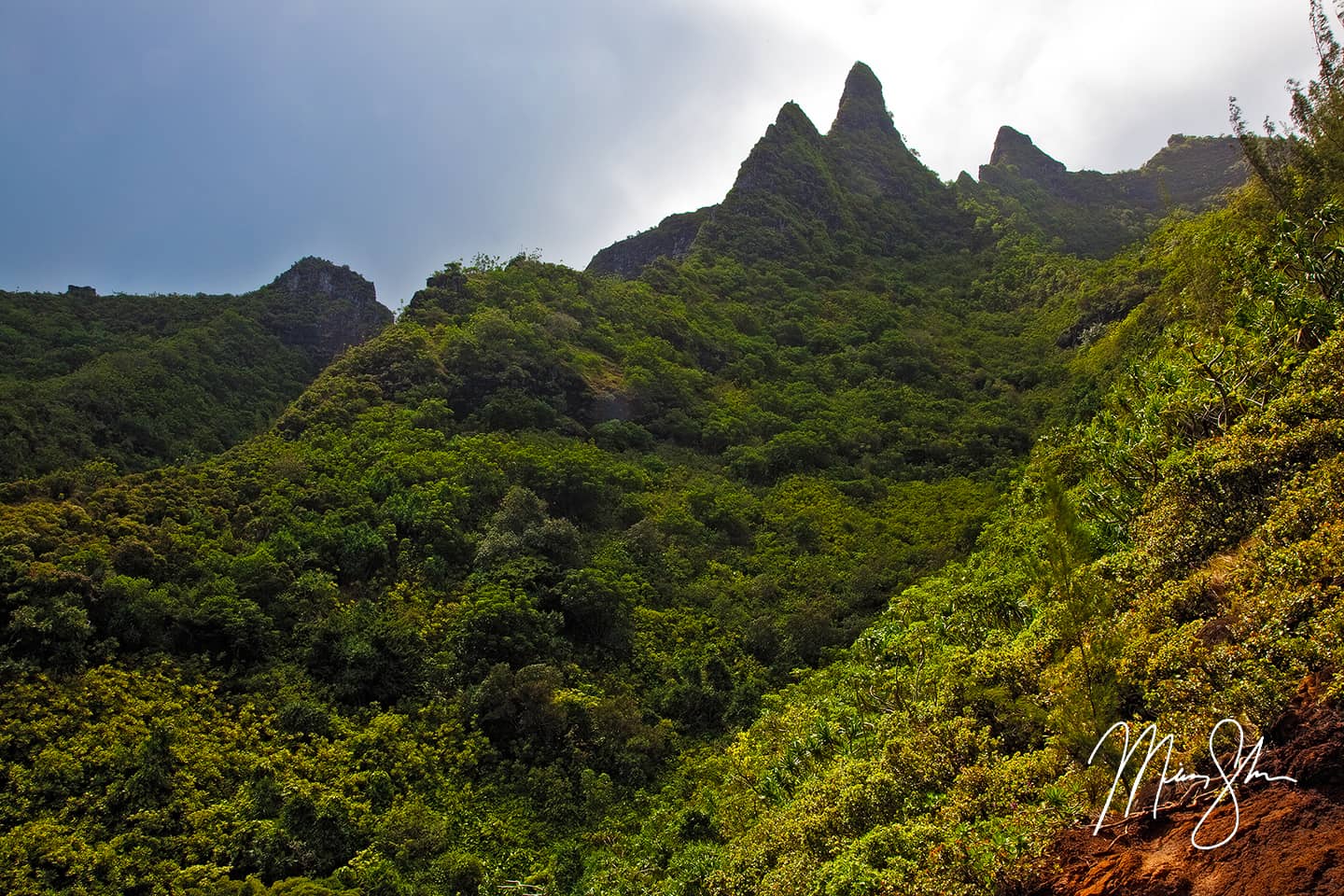 Napali Coast Cliffs - Kalalau Trail, Napali Coast, Kauai, Hawaii