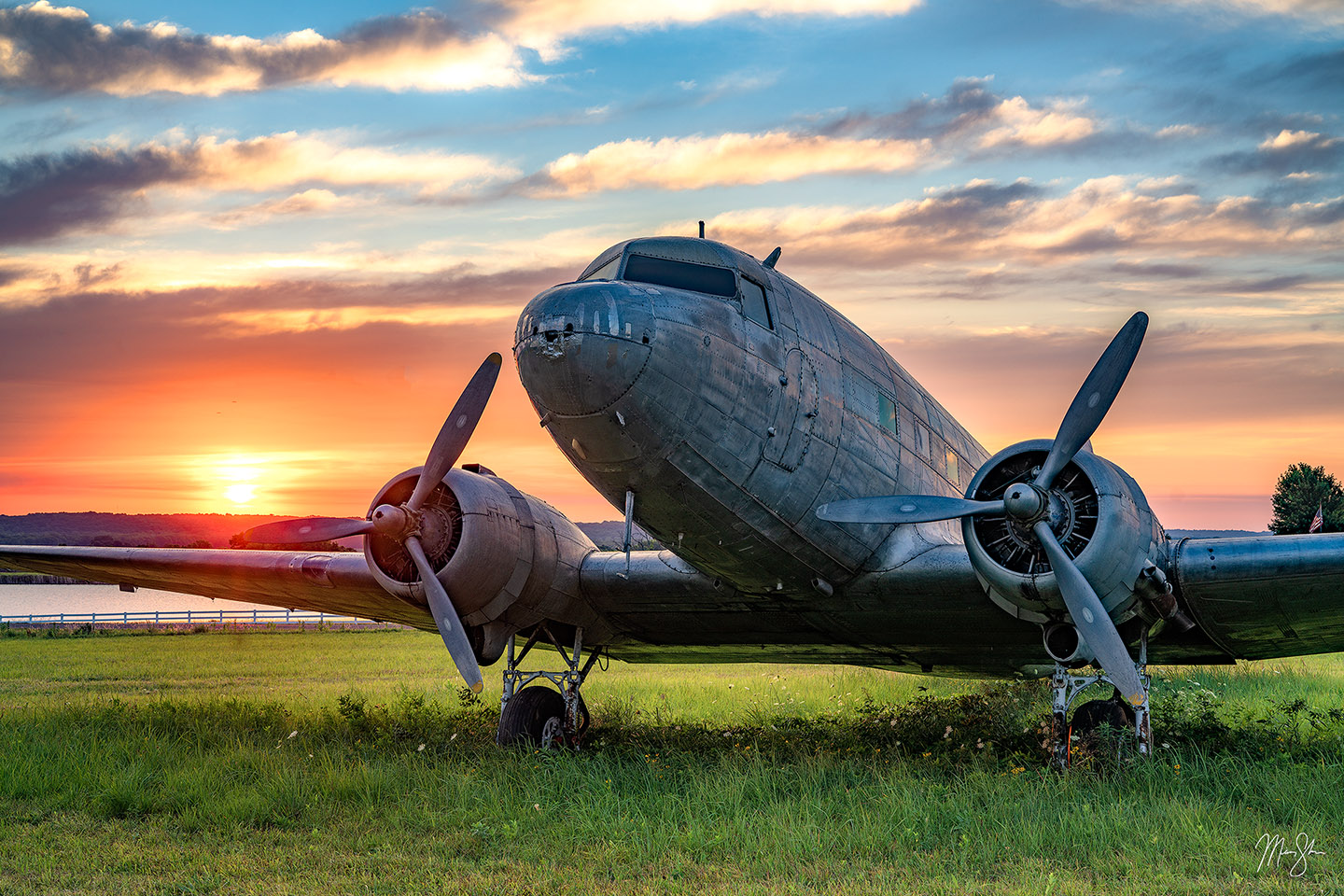 Old Methuselah: The DC-3 - Kansas