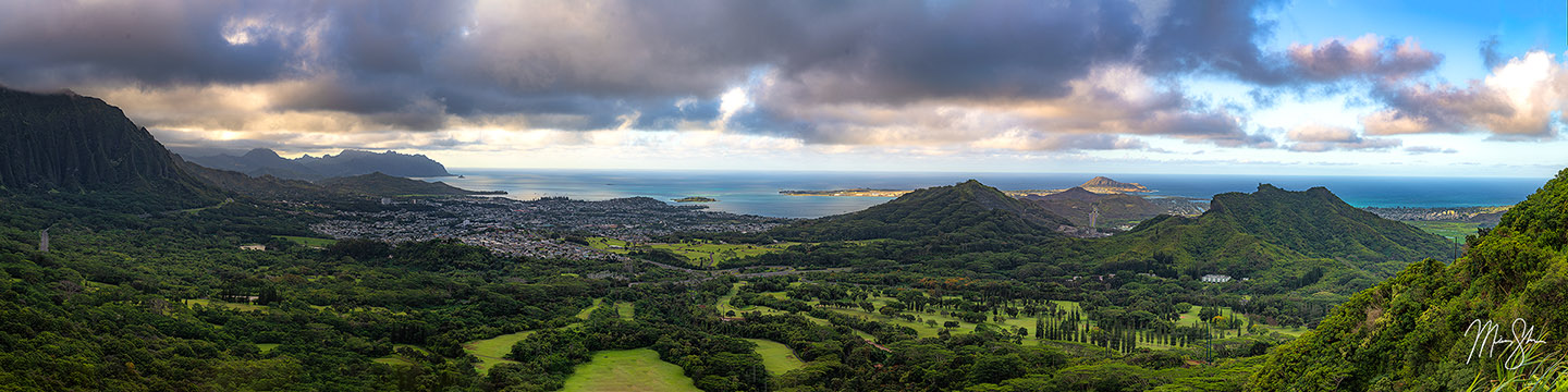 Panoramic Hawaii - Nu‘uanu Pali Lookout, Oahu, Hawaii