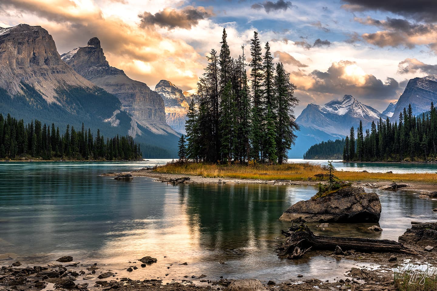 Spirit Island Sunset - Maligne Lake, Jasper National Park, Alberta, Canada