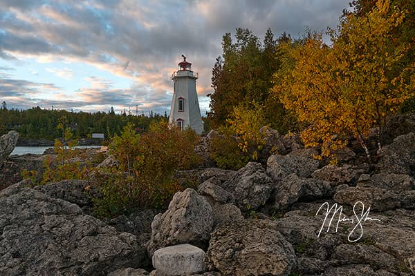 Autumn at Big Tub Lighthouse