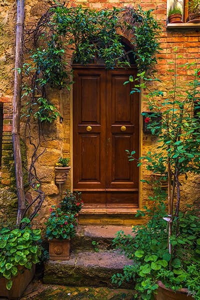 Pienza Doorway