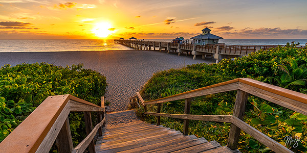 Sunrise over Juno Beach Pier