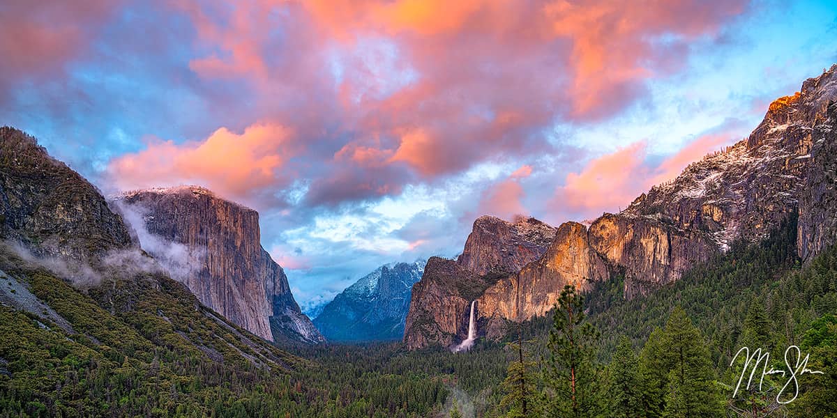 California Photography: Tunnel View at sunset
