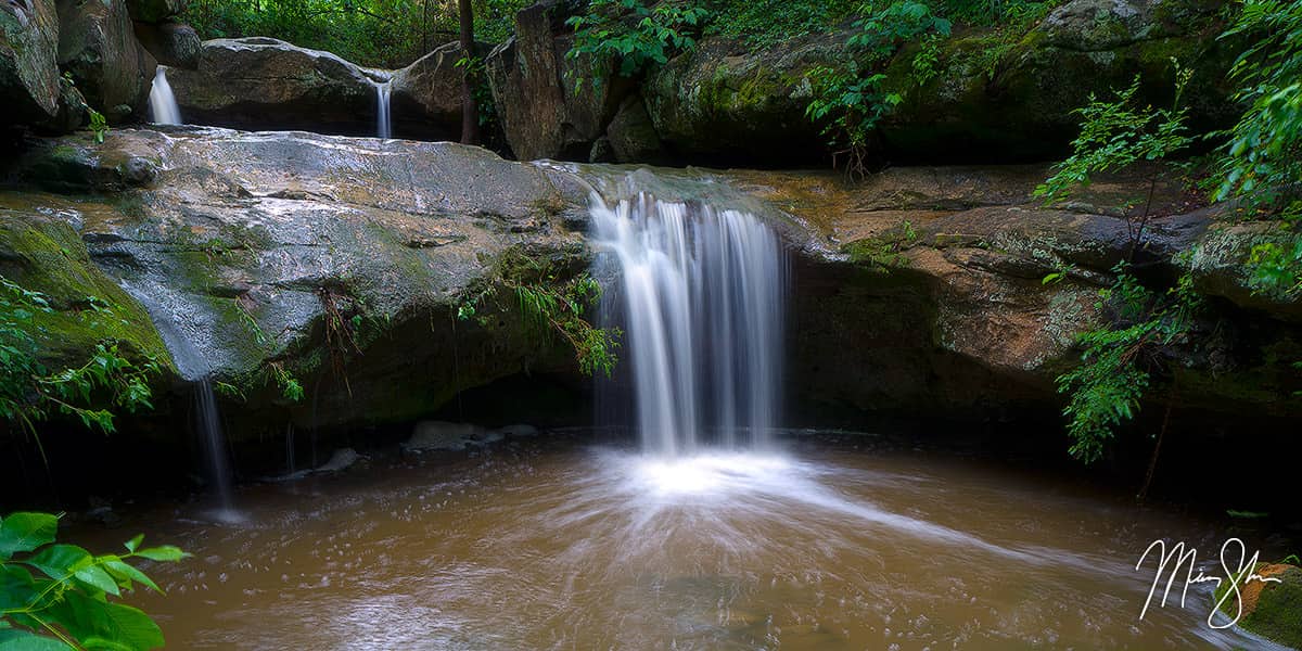 Southeast Kansas Photography: One of Kansas' many waterfalls