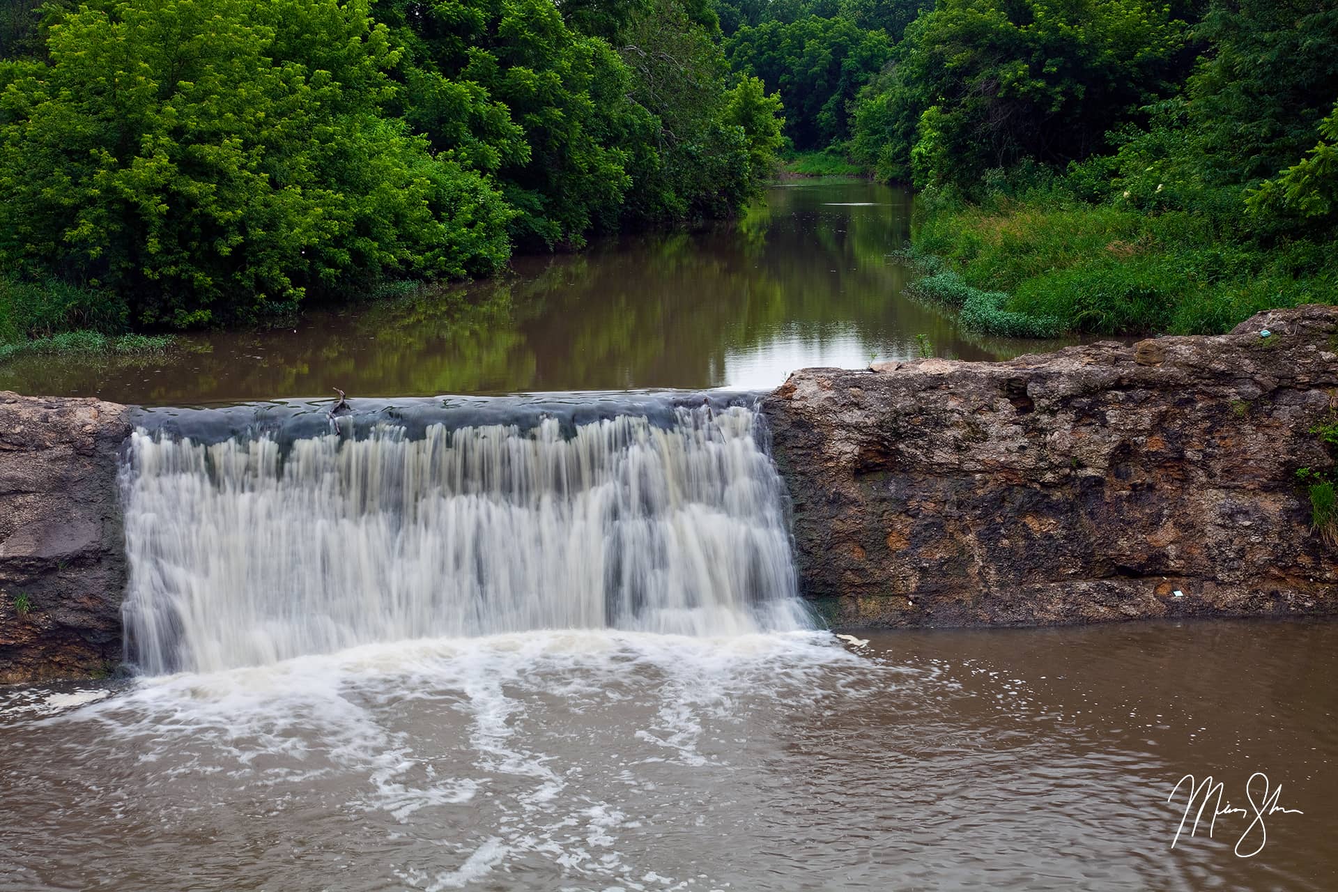 Cedar Creek Falls