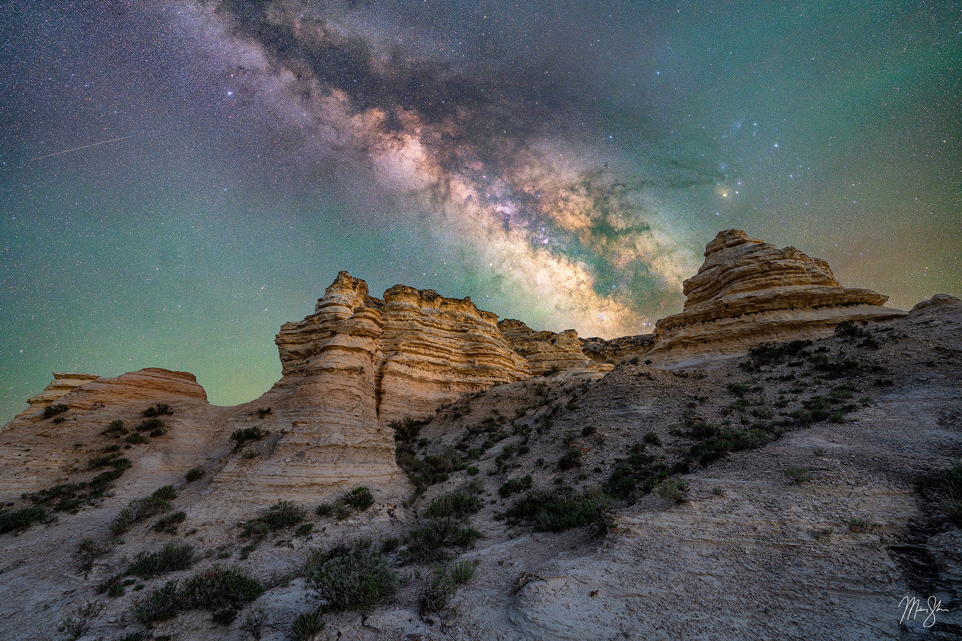 Milky Way over Castle Rock Badlands