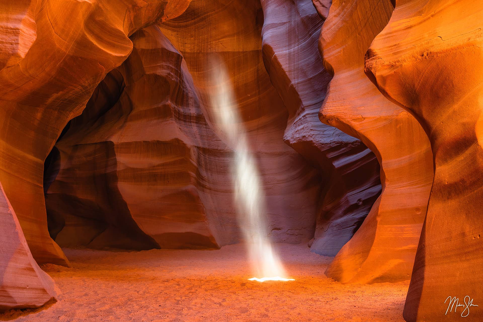 Desert Photography: Antelope Canyon slot canyon