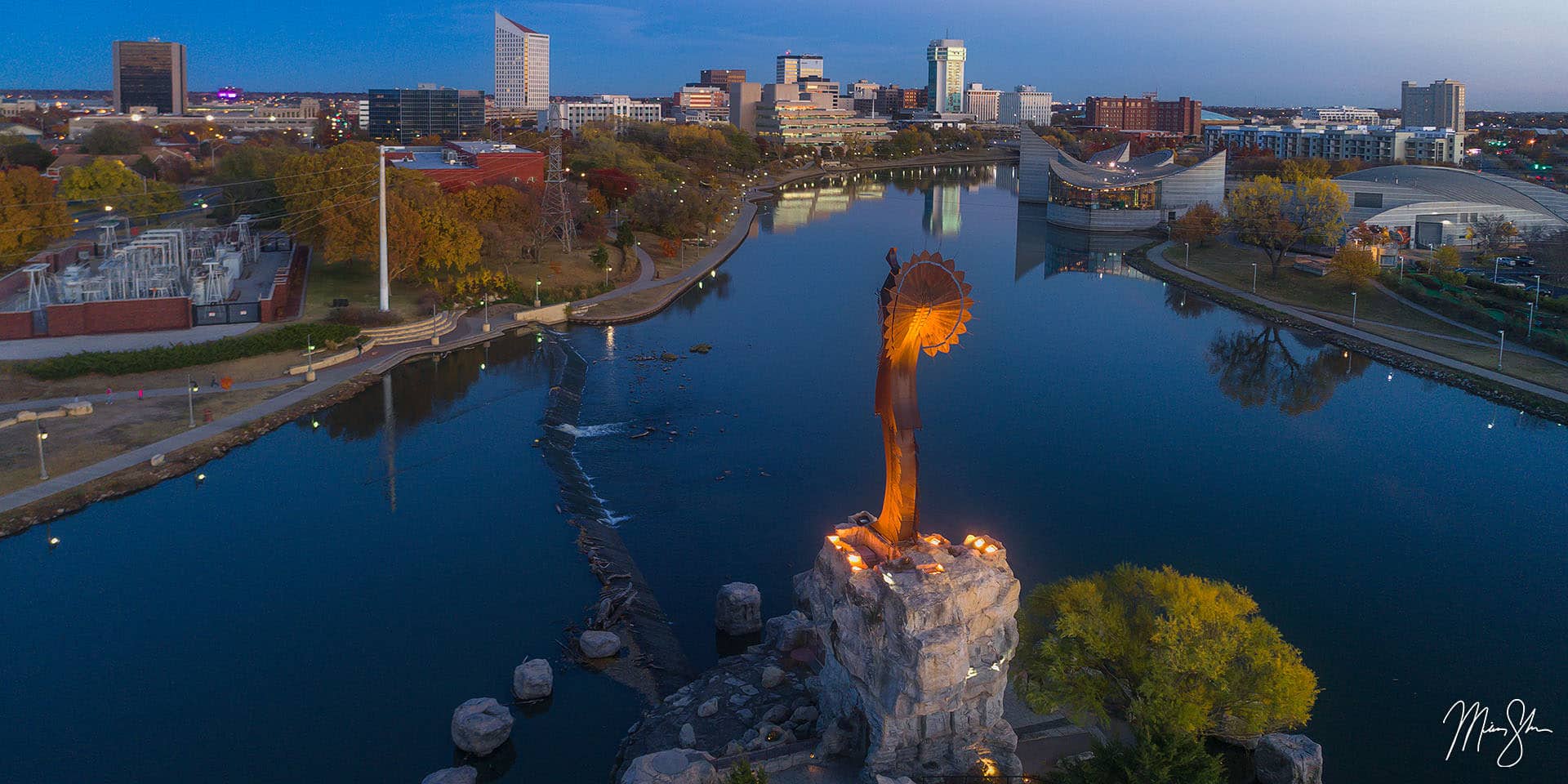 Wichita Photography: The Keeper of the Plains at sunset
